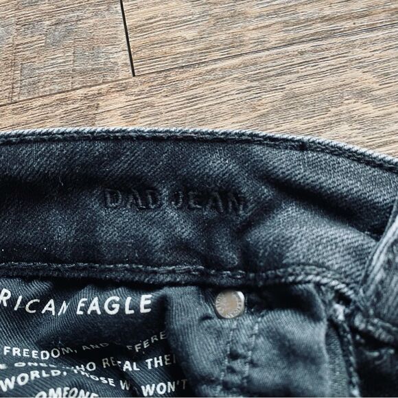American Eagle Dad Jean Next Level Flex Black Distressed - Picture 5 of 13